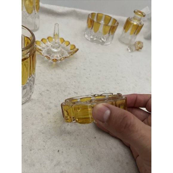 Antique Circa 1908 Val St Lambert Yellow & Clear Glass 8 Piece Vanity Set - Picture 12 of 12